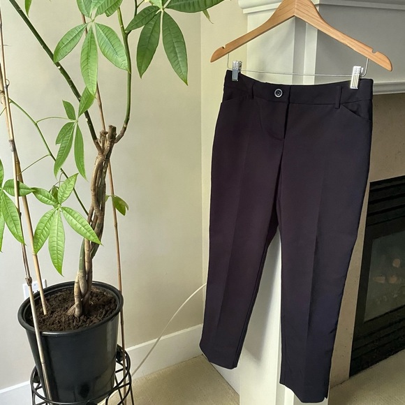 CLEO Petite Dark Navy Pleated Ankle Pants - Picture 2 of 5